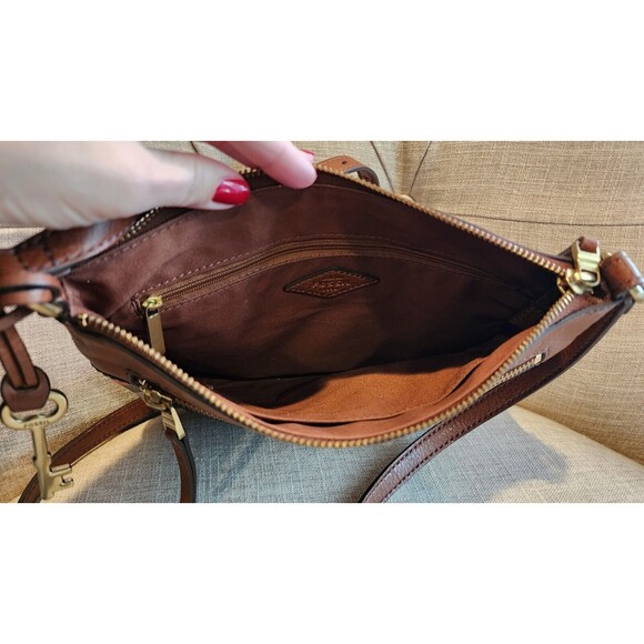 Fossil Leather & Vinyl Geometric Colorful Chevron KEY Crossbody Purse - Picture 4 of 7